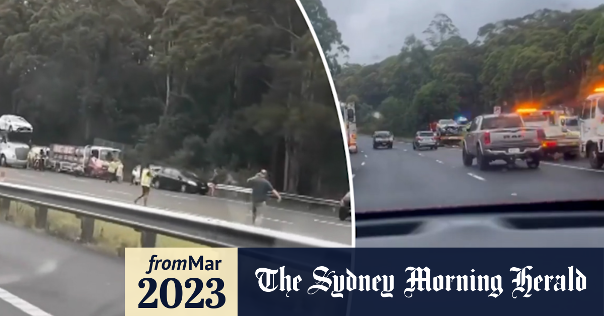 Video Major 13car pile up near Newcastle